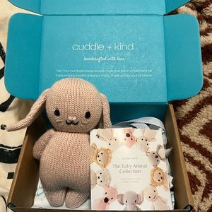 NIB cuddle and kind baby animal (bunny)
